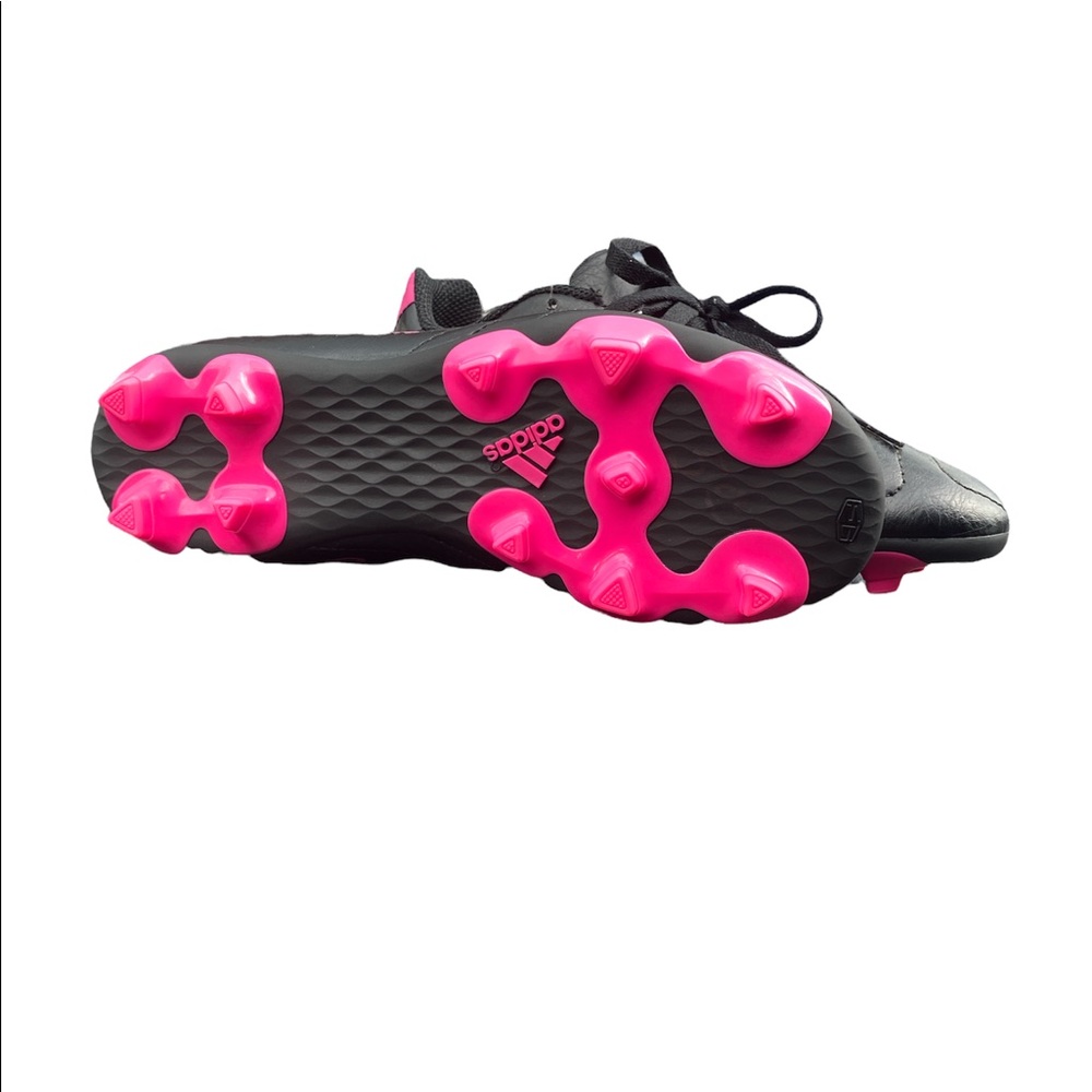 Girls cleats - Picture 2 of 2